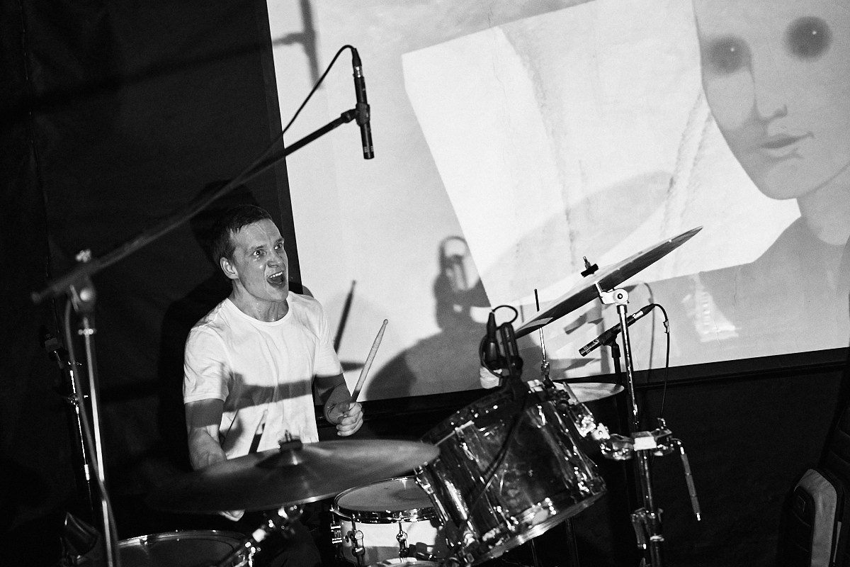 Сожитель, Смерть На Пляже, Линия Бикини, Выродок, Мразь. Иван Кобяков