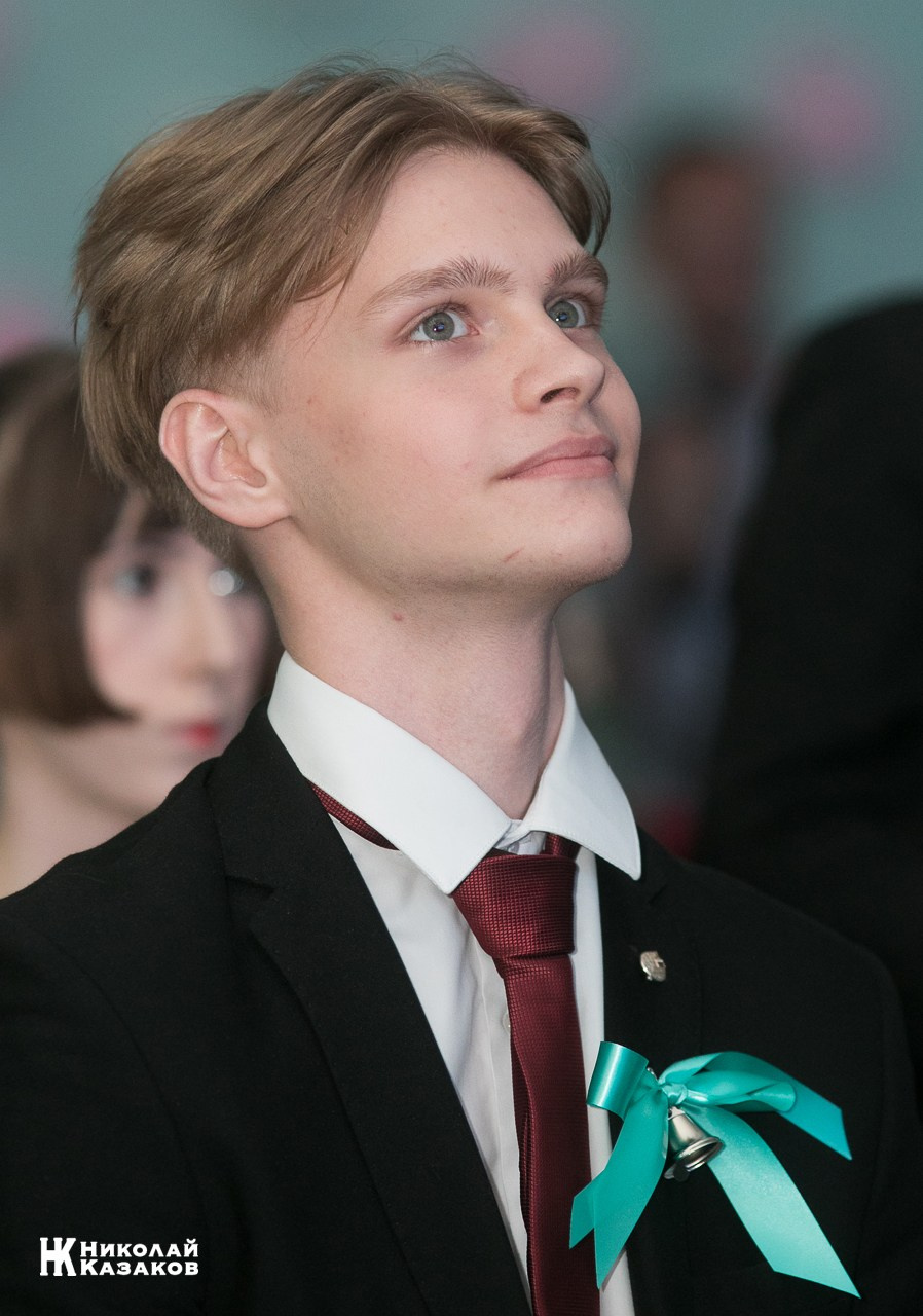 ПОСЛЕДНИЙ ЗВОНОК. Николай Казаков. Профессиональный фотограф. Преподаватель фотографии