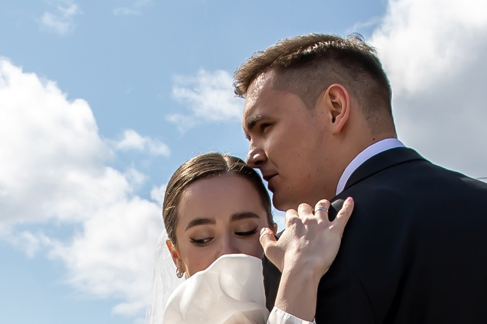 Свадебный фотограф СПб Цена Качество Профессионал Комфорт Радость. ФОТОГРАФ РАДОСТИ Фотосессия в студии СПб. Портретный фотограф — Юрий Торлопов