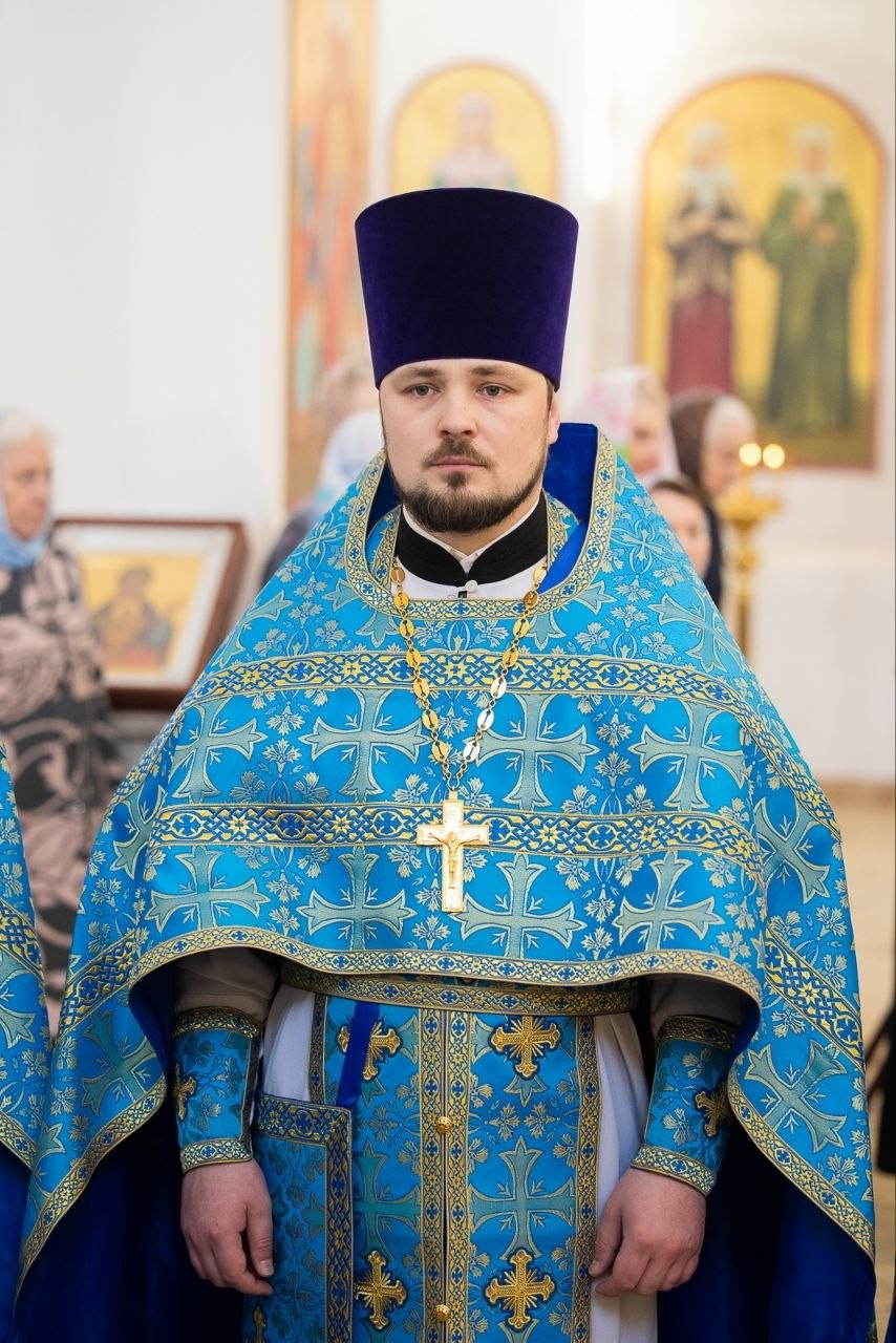 Благочинный Северо-западного округа храма принял участие в Архиерейском Богослужении В Николо-Тихвинском Соборном храме Г. САРАТОВА. Саратовское Северо-Западное благочиние