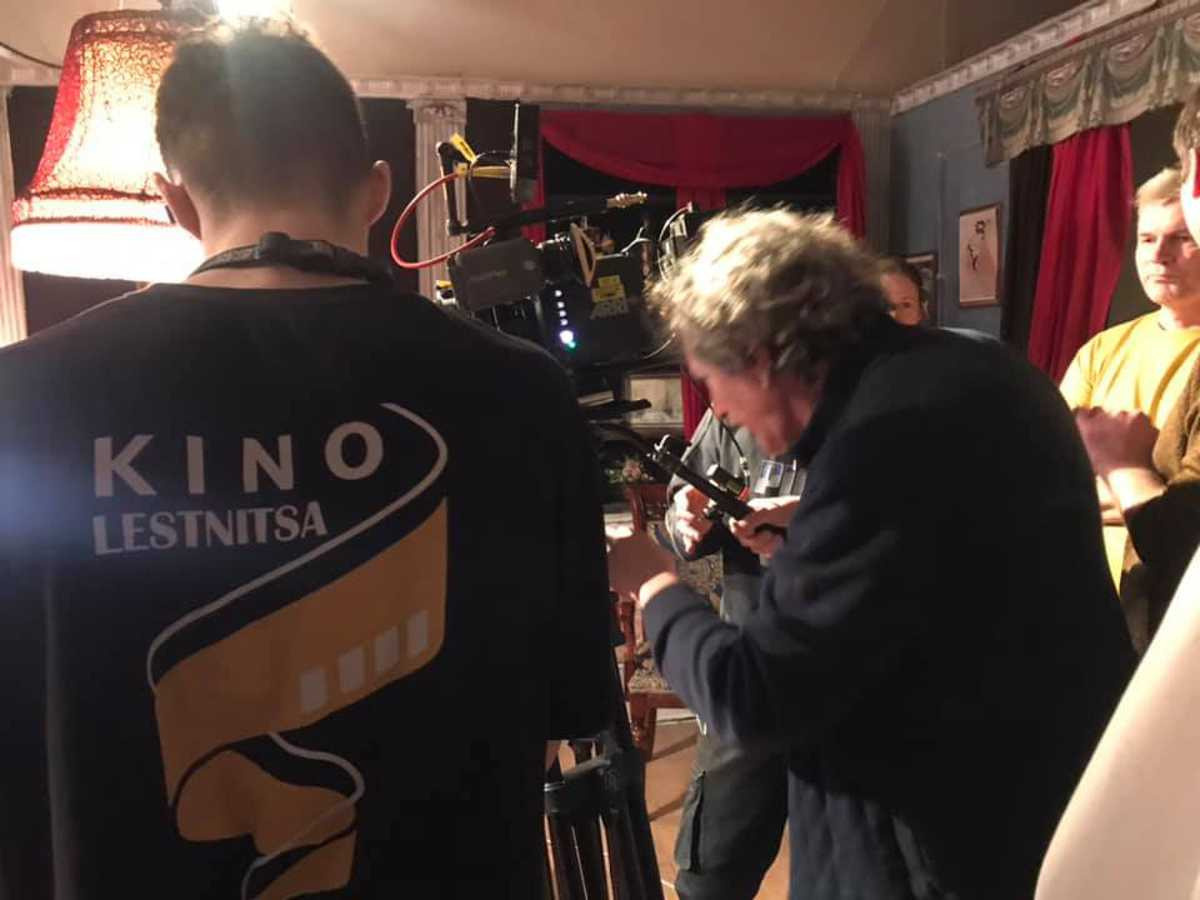 Динамика статичных сцен