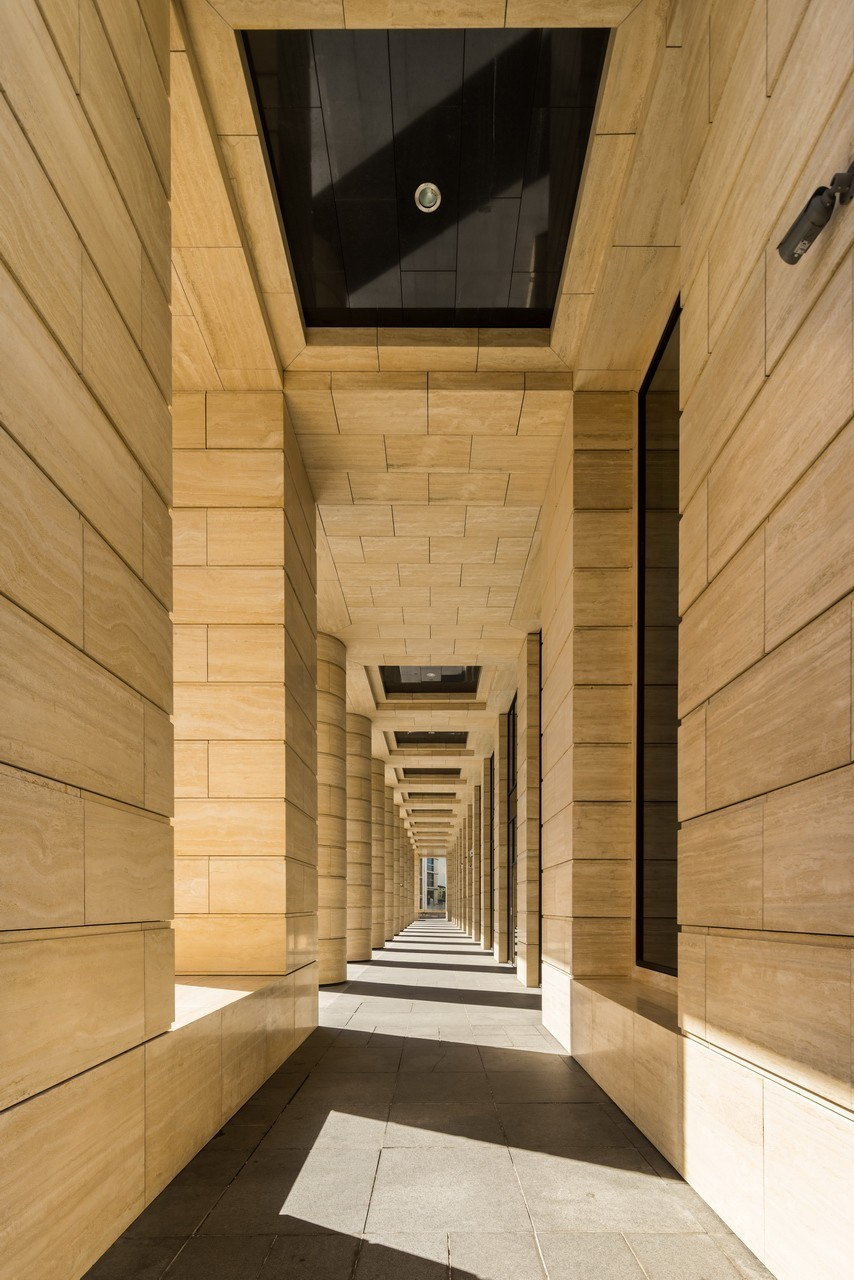 Анна Литвинова