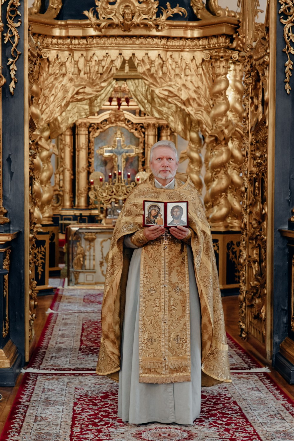 где венчаться в спб, лучшие храмы для венчания, крещения, как записаться Богоявленский Никольский морской собор, лучшие церкви для венчание, сколько стоит венчание в соборе спб