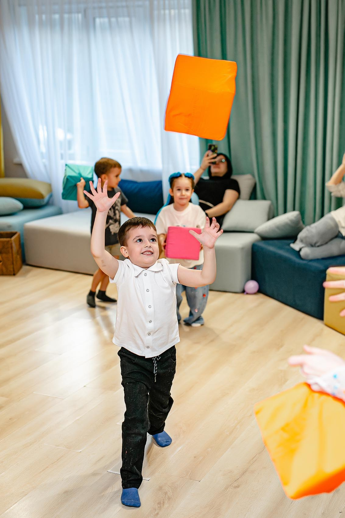 Детский фотограф Александр Степанов Владивосток. Владивосток семейный фотограф Александр Степанов