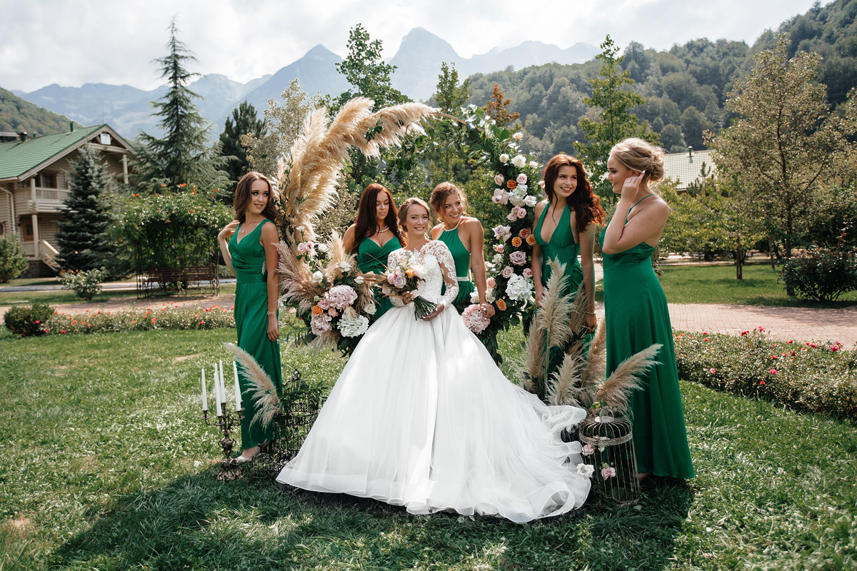 Wedding with on-site registration in Krasnaya Polyana (Sochi). Worldwide Wedding Photography Demskoy Studio