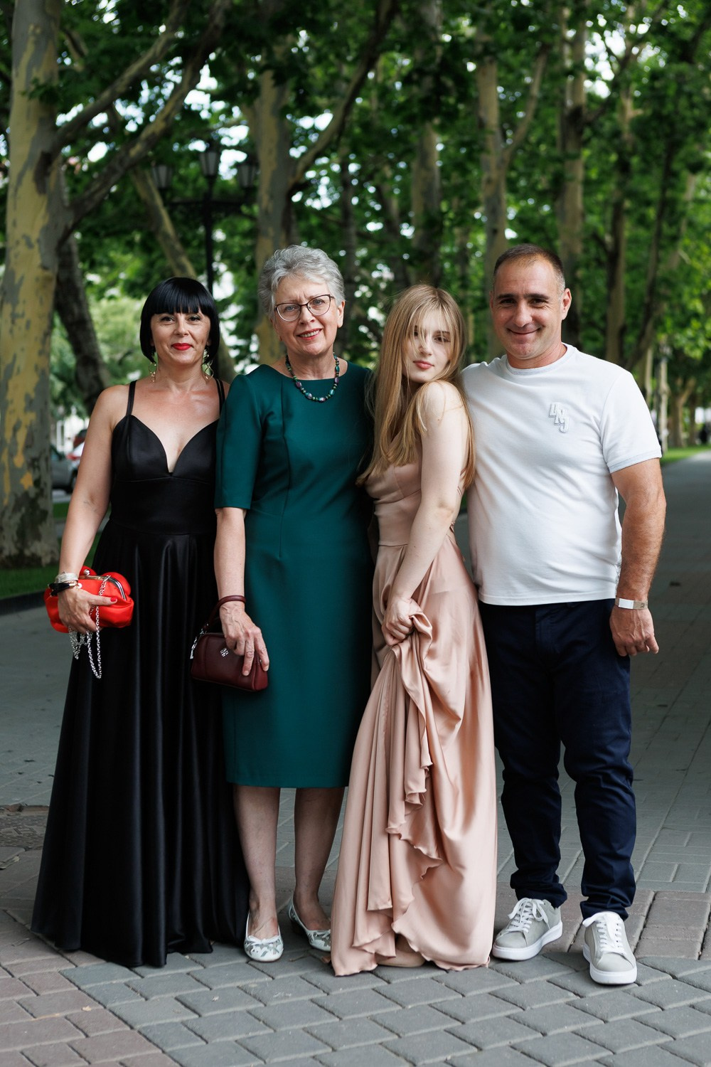 Выпускной вечер в Севастопольской гимназии № 1 имени А. С. Пушкина. Свадебный фотограф, фотосъемка в Крыму, Севастополе, Симферополе, Ялте