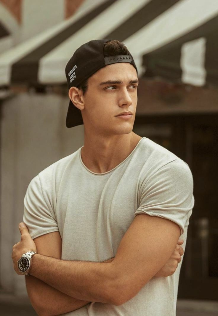 Мужская фотосессия. мужское. Бизнес портрет. Фото для бизнеса. Портрет, бизнес портрет. Бизнес портрет, контент съемка. Профессиональная фотосъемка в Крыму. Натуральные эмоции и живые кадры. Забронируйте дату прямо сейчас!