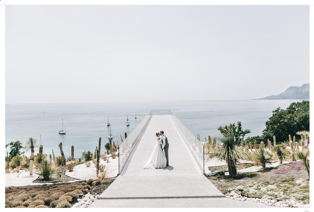 Локации для фотосессии в Ялте. Профессиональная фотосъемка в Крыму. Натуральные эмоции и живые кадры. Забронируйте дату прямо сейчас!