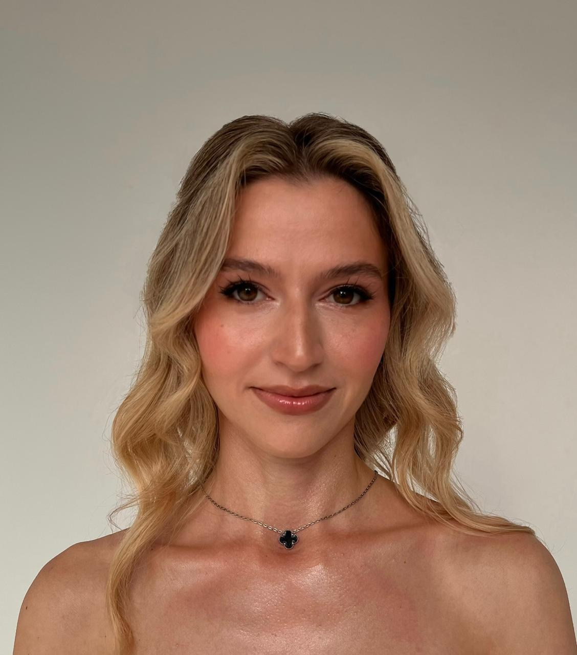 Стилист Алина. Подрядчики и друзья сети свадебных площадок House for wedding