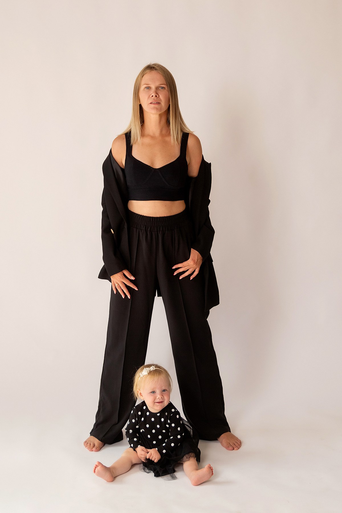 Фотосессия материнства, семейная съемка. Фотограф новорожденных Альбина Хухарева. Йошкар-Ола. Казань. Чебоксары