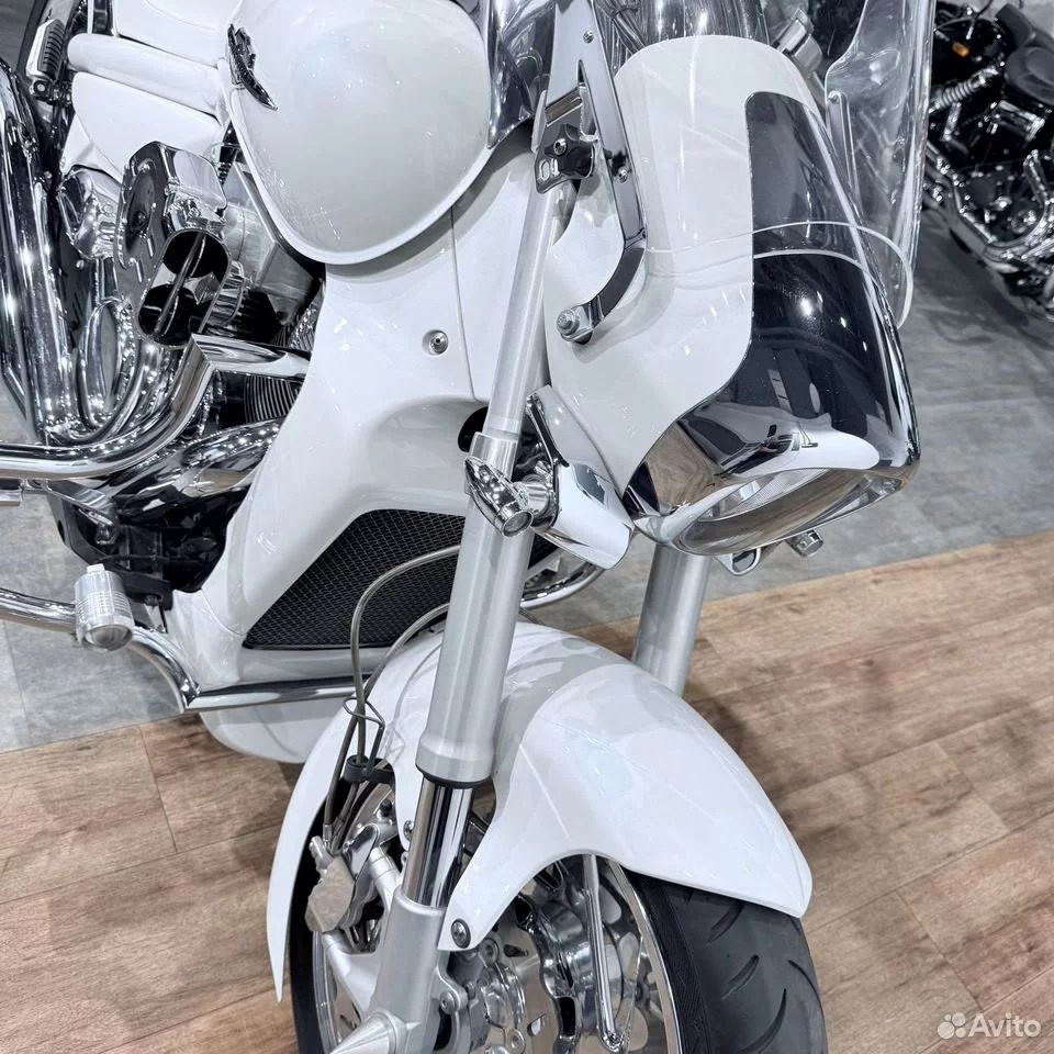 2007 SUZUКI М109R Whitе Hunter. Hello Davidson, Москва. Только хорошие мотоциклы…