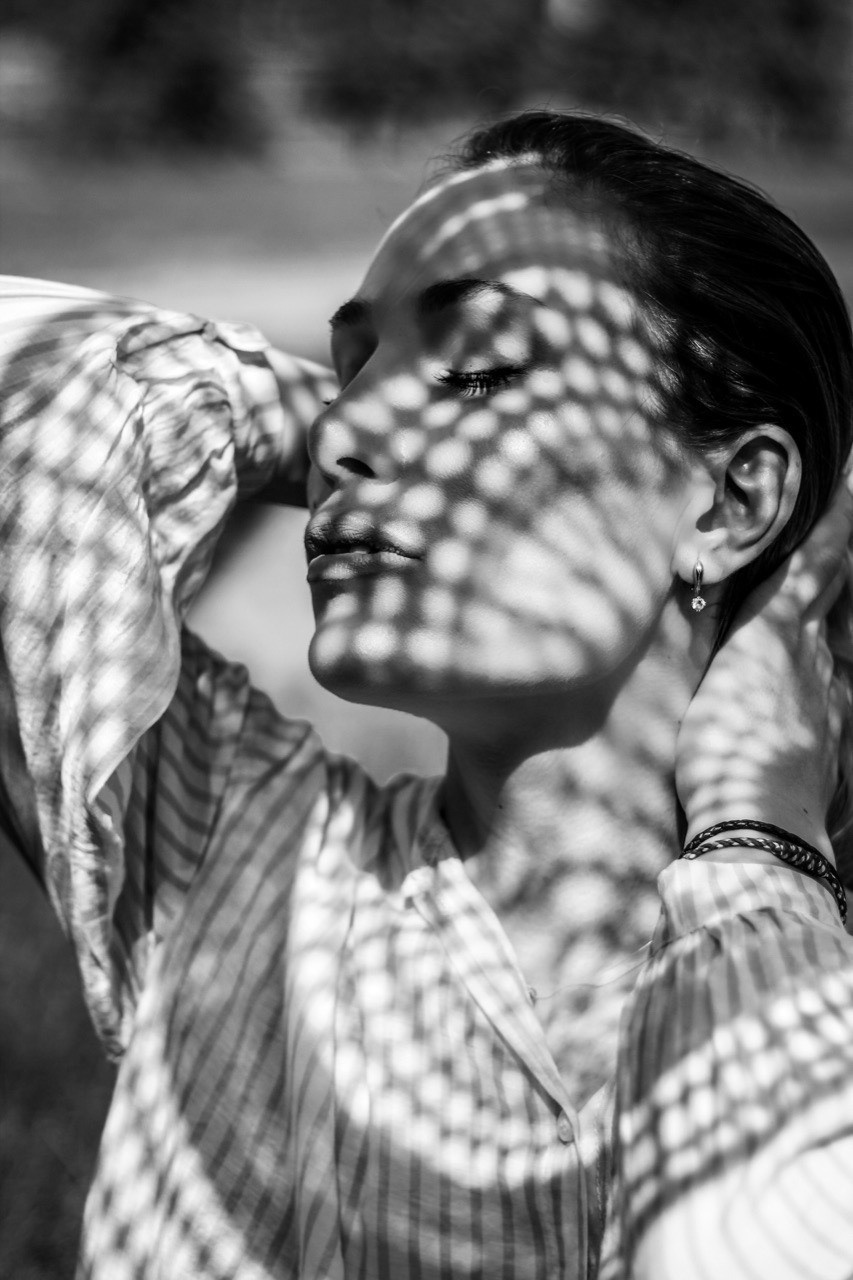 женский фотограф, фотосессия в Москве, фотограф Москва, фотограф в Красноярске , женская красота, поднять самооценку женщине , ресурсное состояние женщины , фотосессия для девушек, женский портрет, заказать фотосессию, найти фотографа Москва ,найти фотографа в Красноярске ,черно/белая фотография