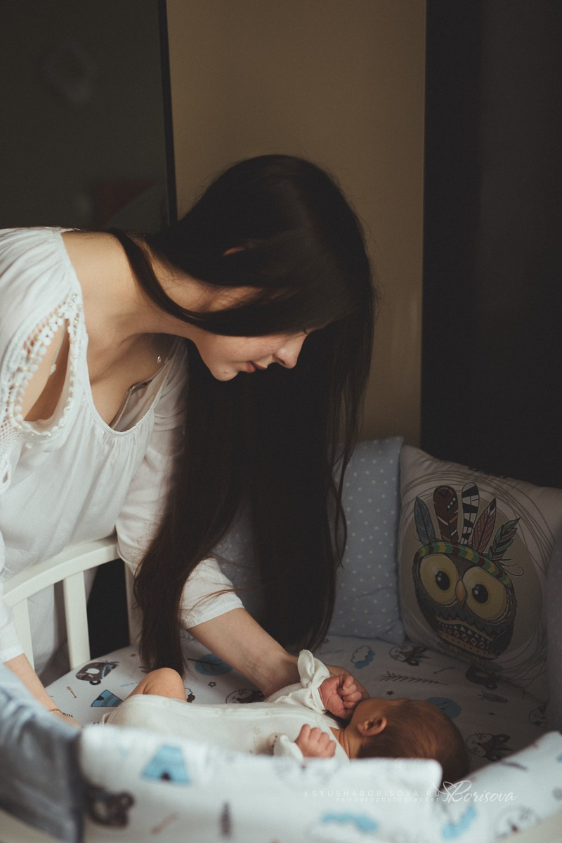 Фотосессия дома с новорожденным. Фотограф новорожденных в Магнитогорске Ксюша Борисова