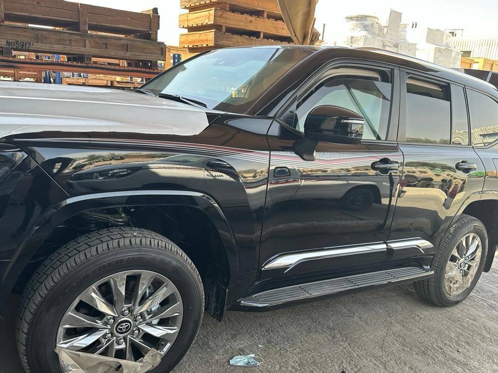 Armored car. Skyden Cars