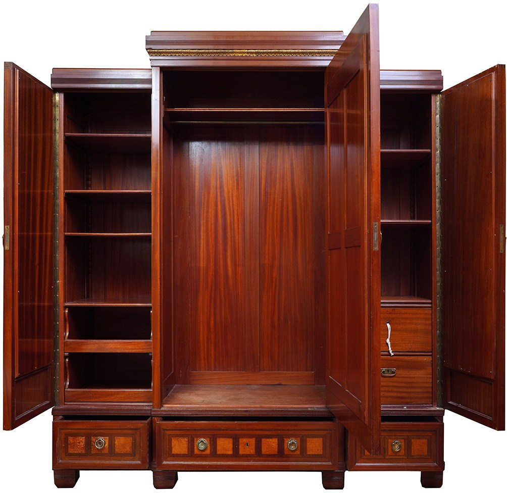 Предметная съемка ДПИ | Аукционный дом «Литфонд». Репортажный и семейный фотограф в Санкт-Петербурге Тарас Марченко