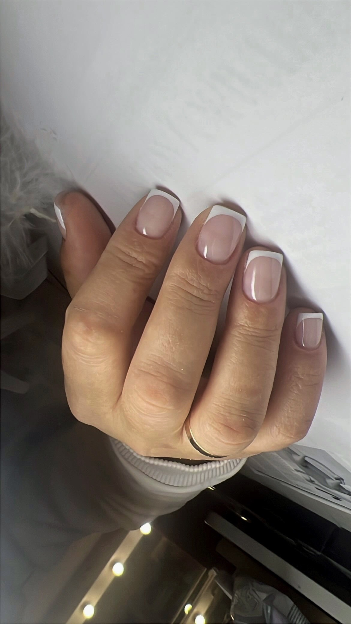 𝐋𝐎𝐑𝐀 𝐊𝐑𝐀𝐒𝐀 𝐍𝐀𝐈𝐋𝐒