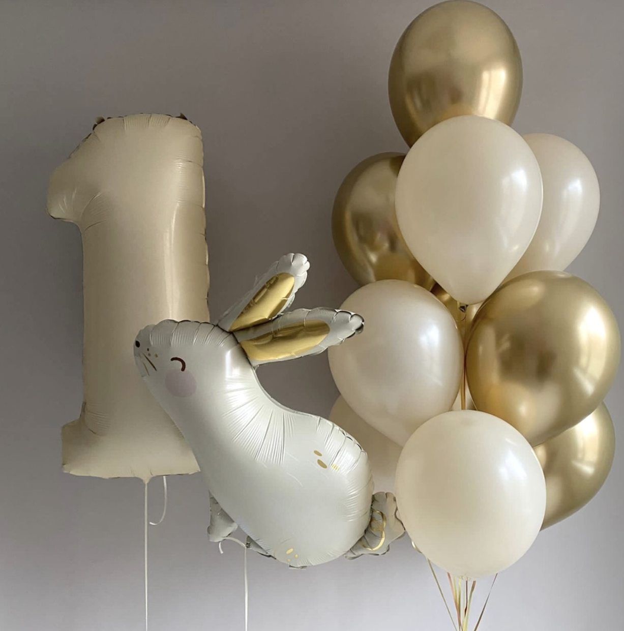 Prodavnica balona Novi Sad Prodavnica balona Beograd. Шары с гелием, фотозоны Нови Сад Белград. Balone i dekoracije od balona Novi Sad Beograd