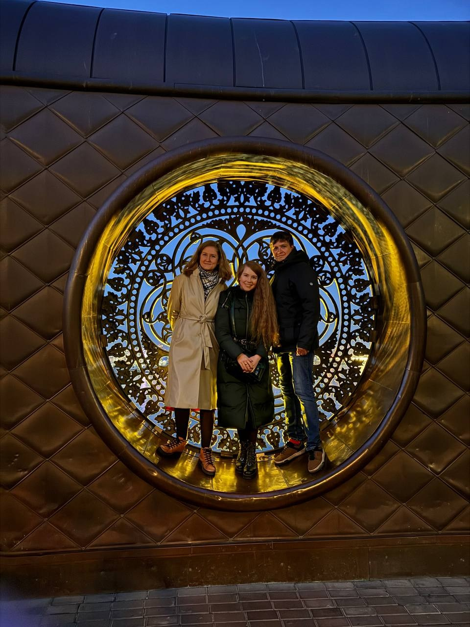 Идем на восток. Портретный фотограф Москва, репортаж и естественная постановка