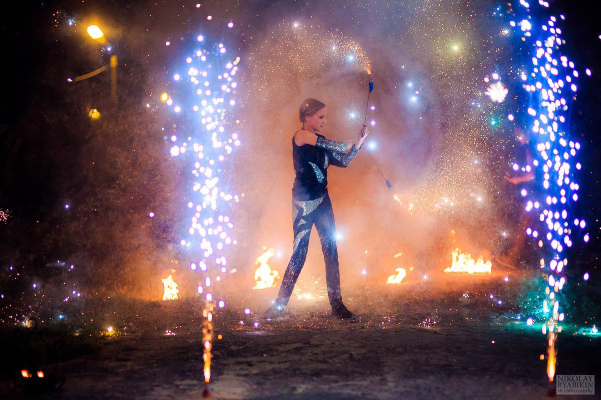 Свадебное «VIP» шоу 28 000 руб. Огненно-пиротехническое шоу, салюты, пиротехника на ваш праздник!