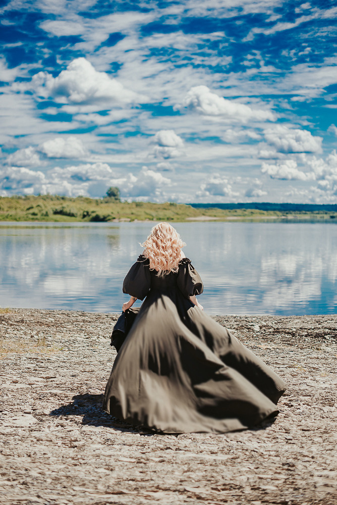 Съёмки на природе: доступны разные пакеты услуг и аренда платья. Фотограф Ирина Беляева в Томске