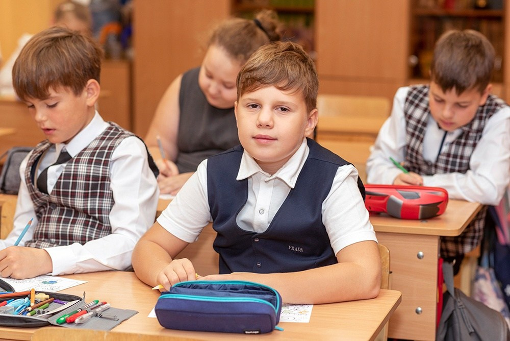 Фотосессия «День с классом». 4 класс. Выпускные альбомы СПБ. Фотограф в Садик и Школу