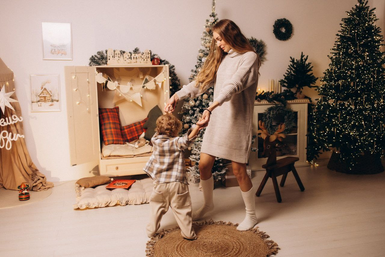 Новогодняя фотосессия семейная в Мытищах. Фотостудия «Птичка» Мытищи,