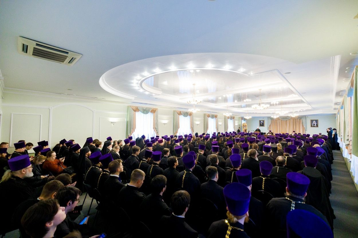 МИТРОПОЛИТ ИГНАТИЙ ВОЗГЛАВИЛ ЕЖЕГОДНОЕ ЕПАРХИАЛЬНОЕ СОБРАНИЕ ДУХОВЕНСТВА САРАТОВСКОЙ ЕПАРХИИ. Саратовское Северо-Западное благочиние