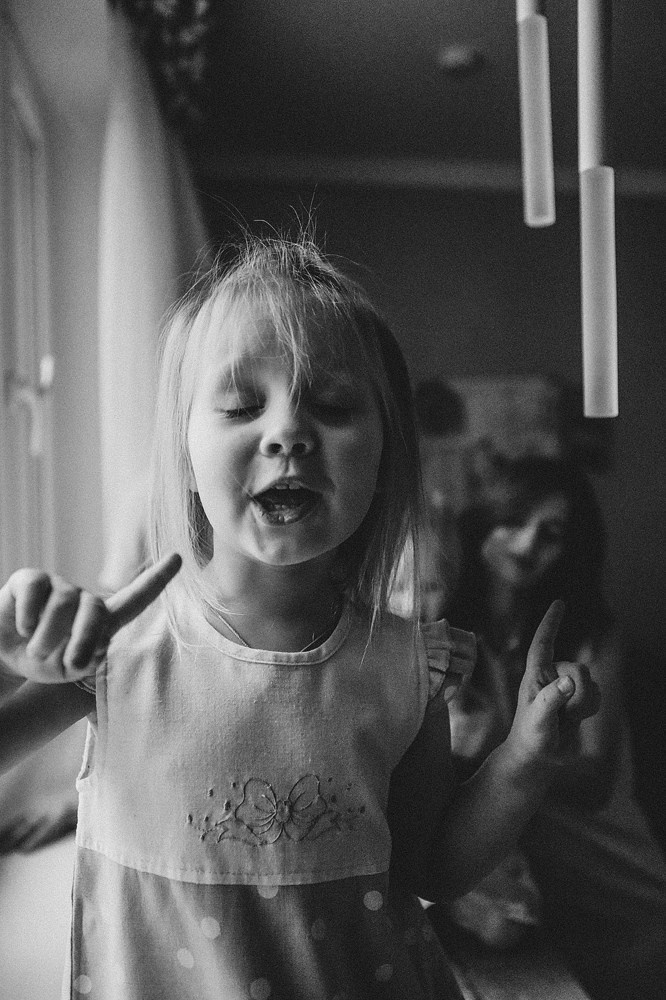 Домашняя уютная семейная фотоссесия. Саша + Саша = трое детей. Катя Сидор — фотограф в Москве