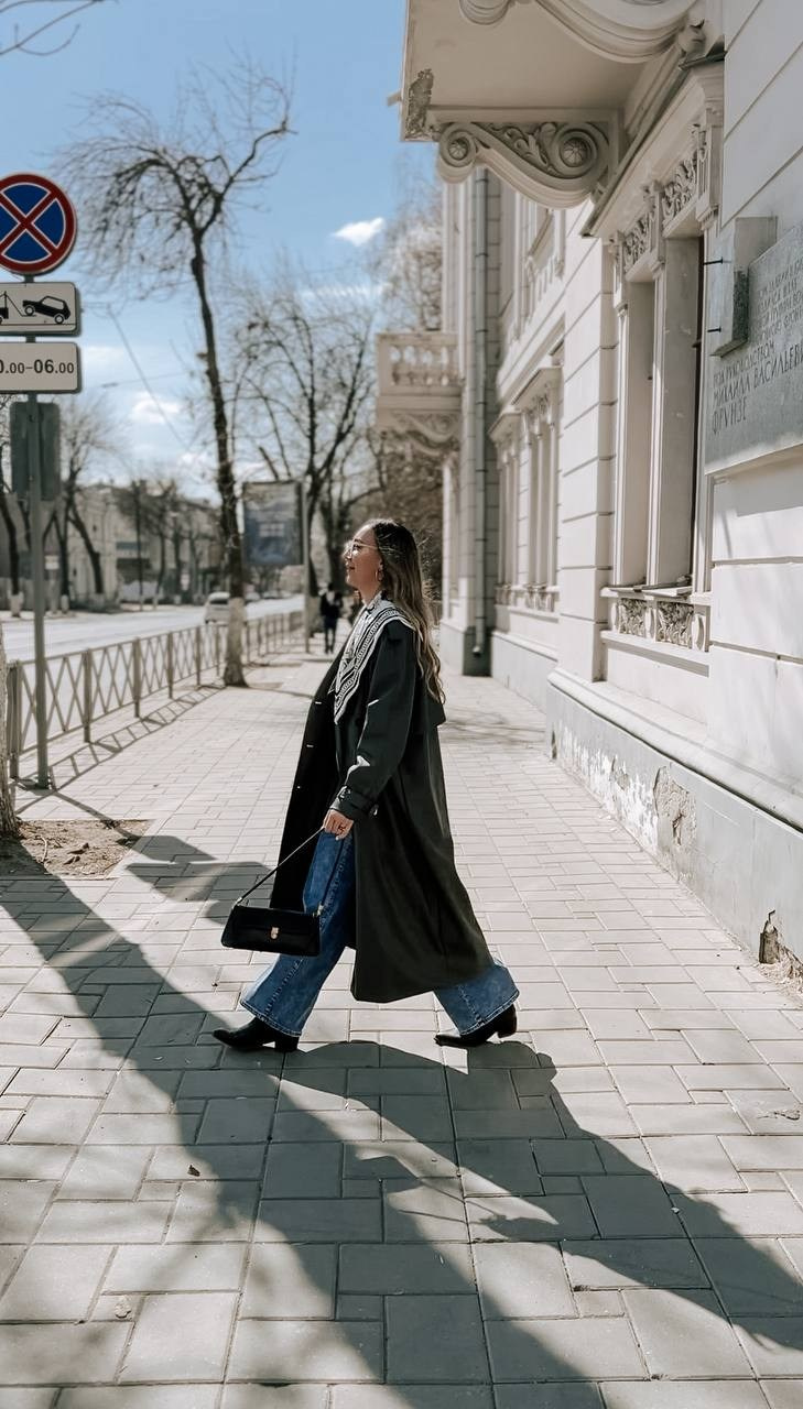 Уличная фотосессия с весенним букетом в центре Самары | 5 апреля