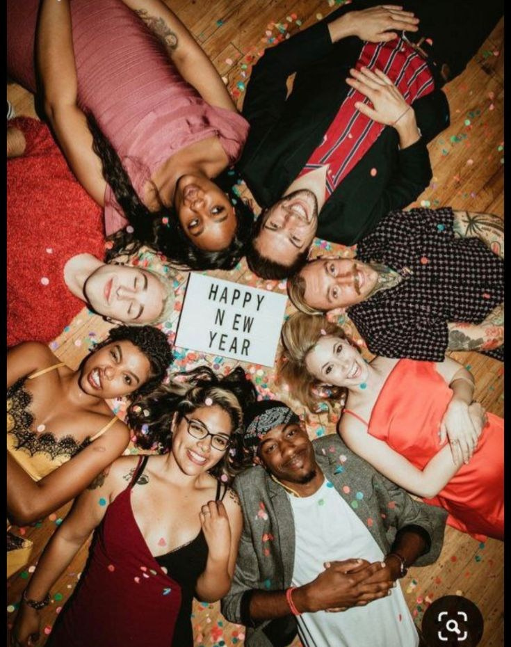 Что надеть на новогоднюю фотосессию: полный гид по созданию идеального образа. Профессиональная фотосъемка в Крыму. Натуральные эмоции и живые кадры. Забронируйте дату прямо сейчас!