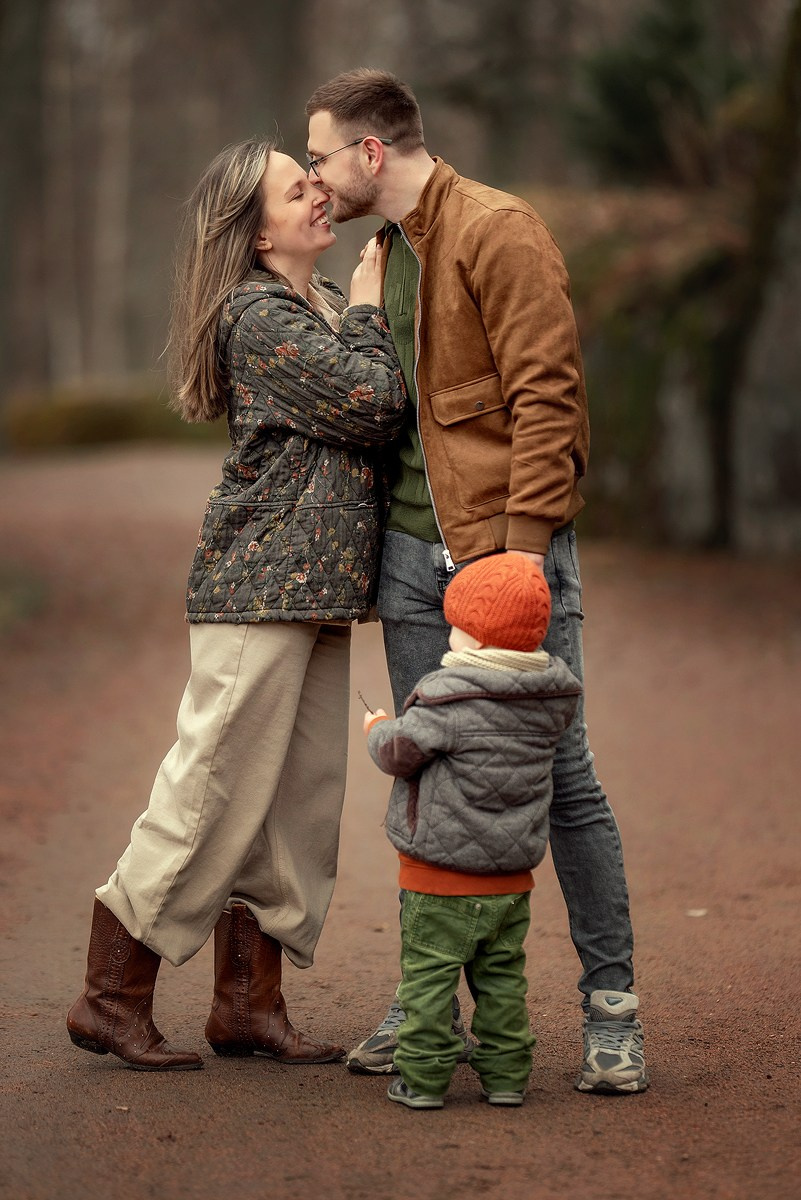 Стильная семейная фотосессия в весеннем лесу. Семейный фотограф Татьяна Надеждина | Москва, Московская область, Ярославль