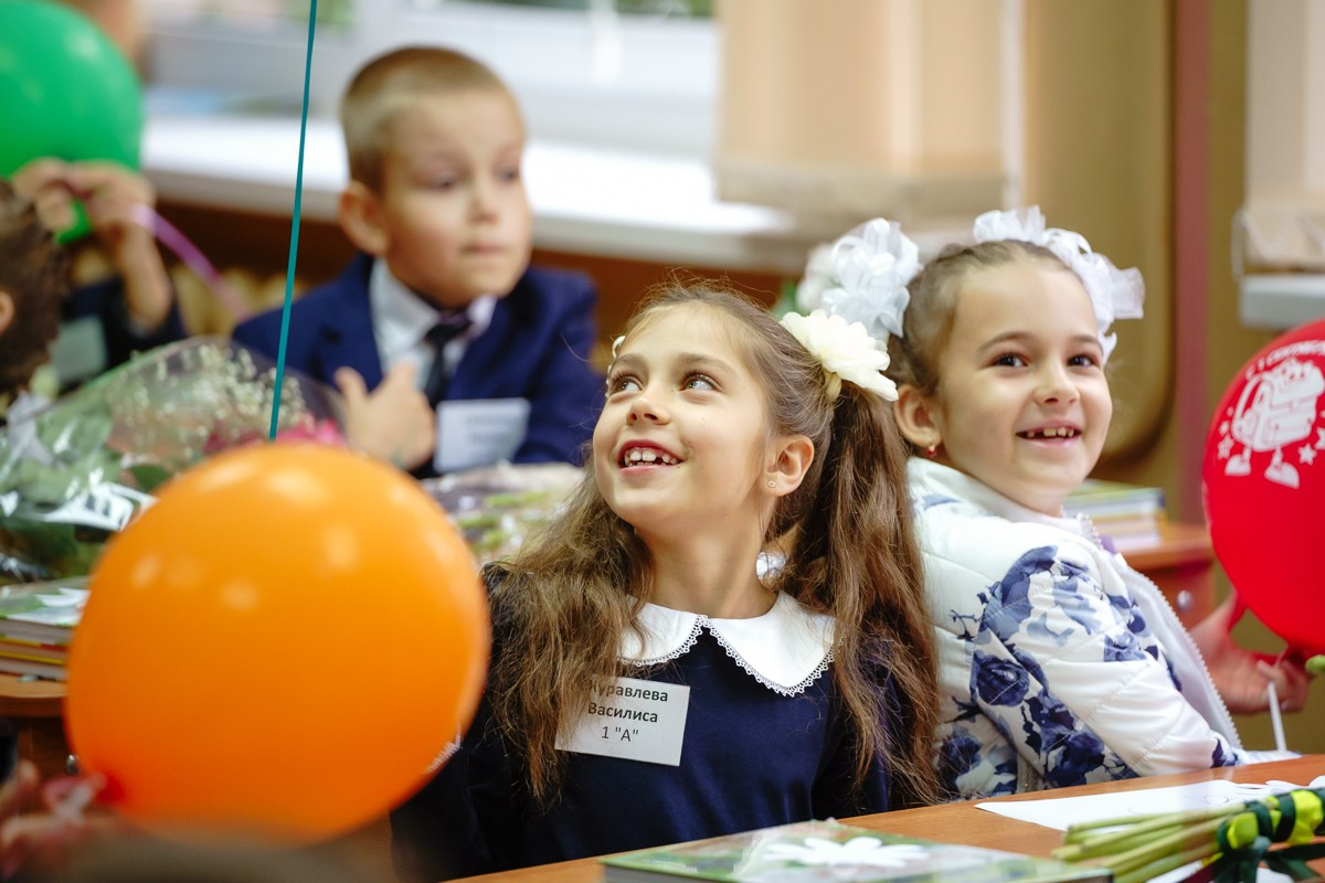 1 Сентября Василисы. Репортажный и семейный фотограф в Санкт-Петербурге Тарас Марченко