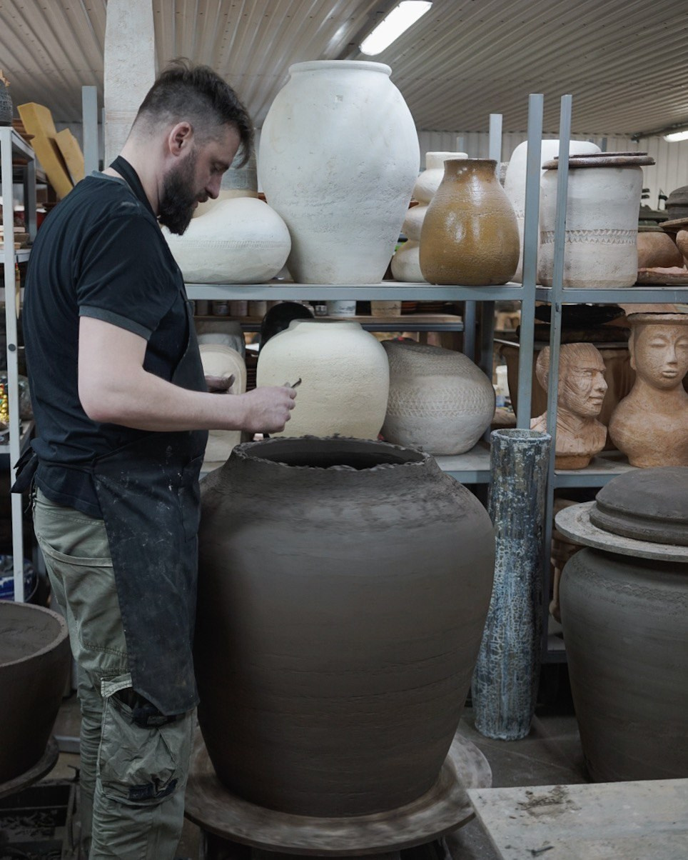 Керамика больших форм, предметы интерьера и ландшафта