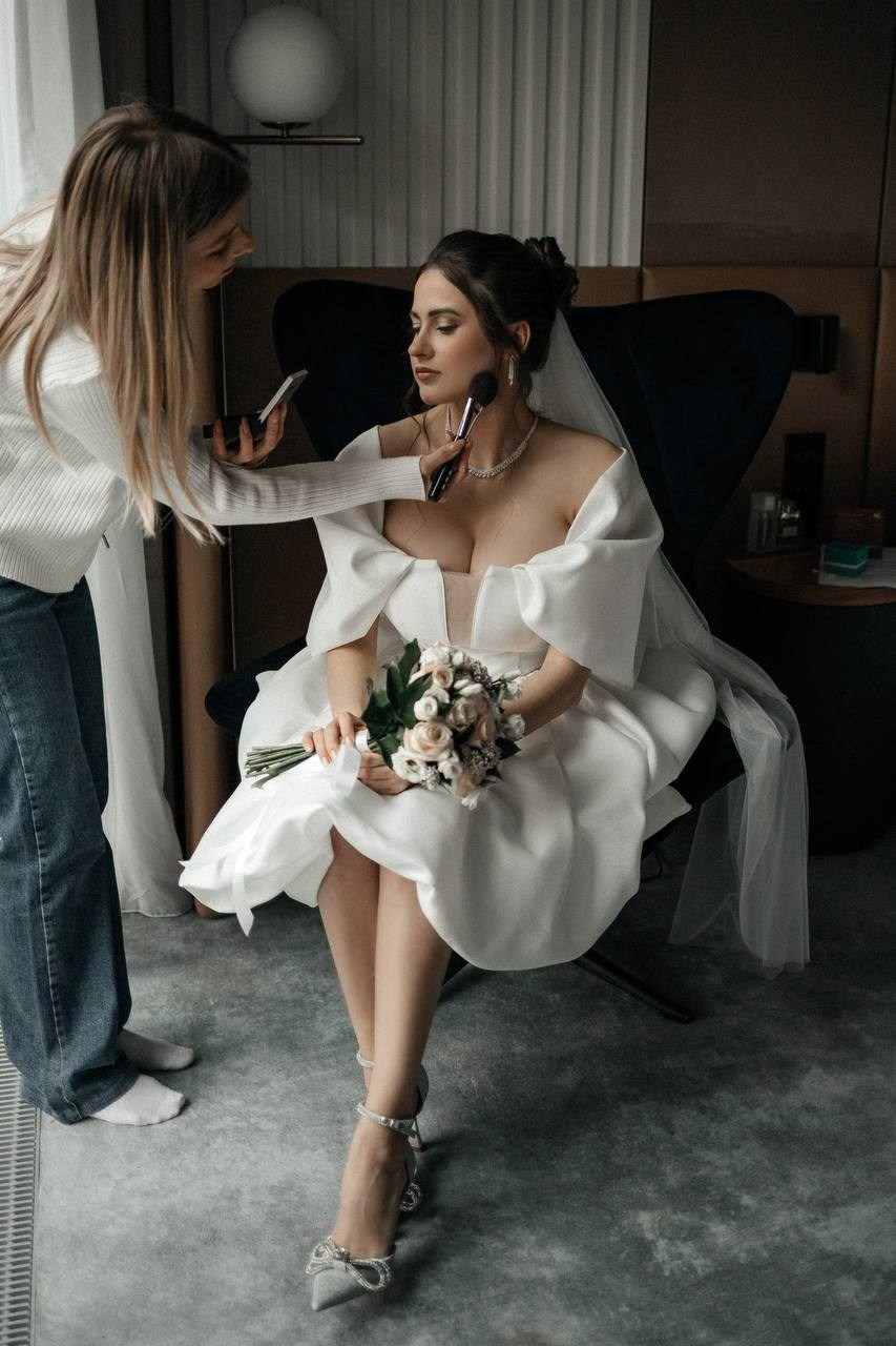 Визажист Бугрова Алёна