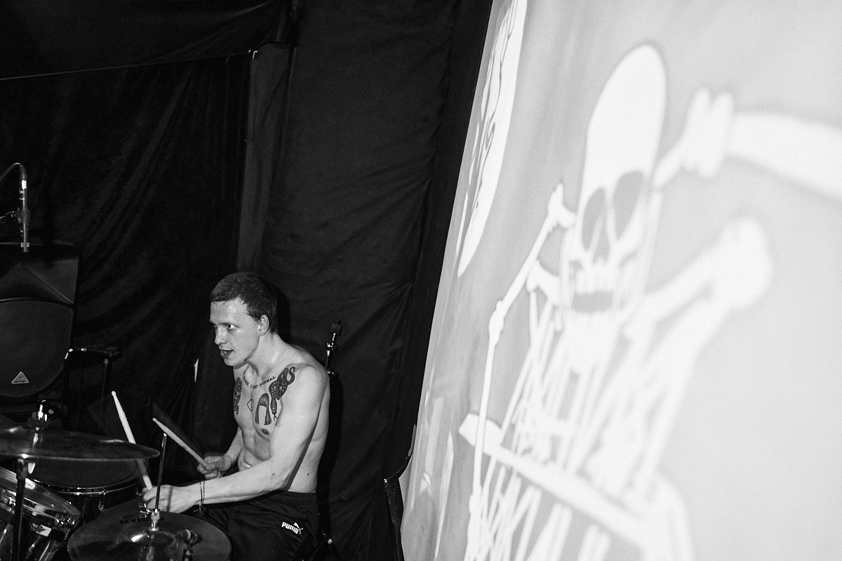 Сожитель, Смерть На Пляже, Линия Бикини, Выродок, Мразь. Иван Кобяков