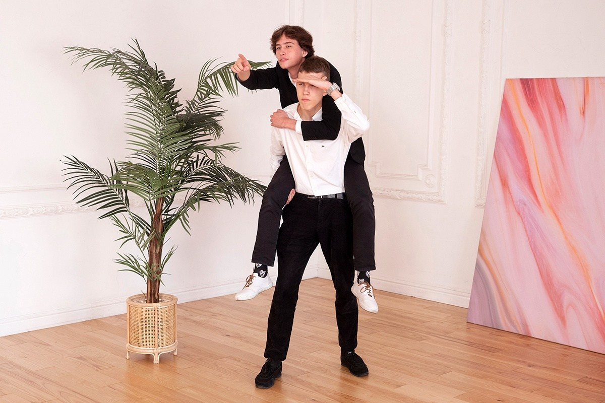 Фотосессия «День с классом». 9, 11 класс. Выпускные альбомы СПБ. Фотограф в Садик и Школу