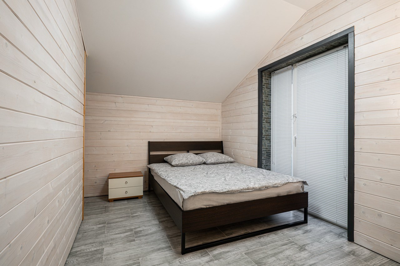 4 спальни в коттедже