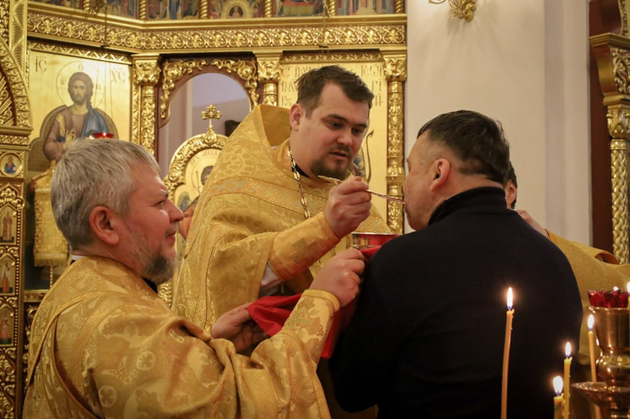 Соборное служение духовенства Северо- Западного благочиния. Саратовское Северо-Западное благочиние