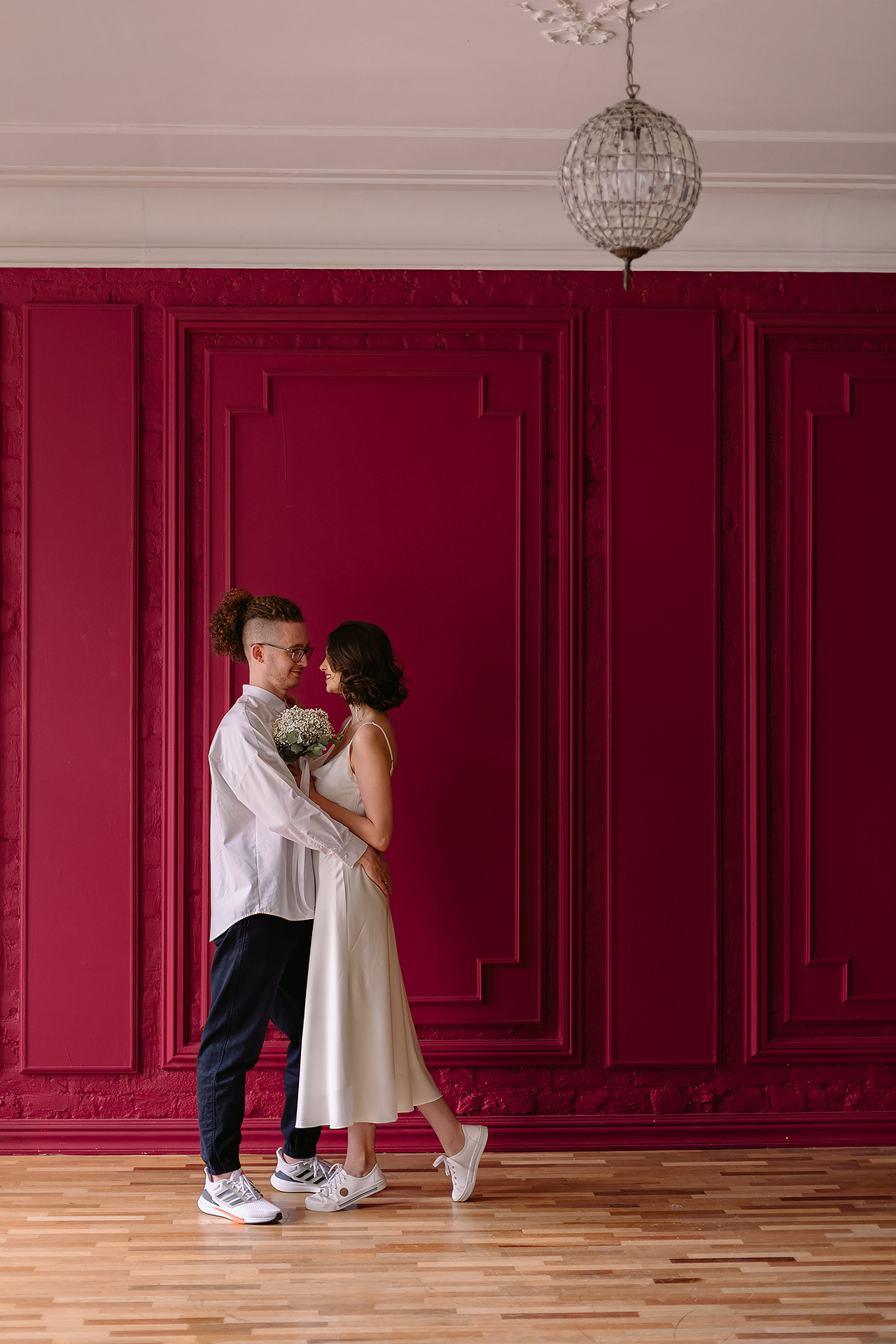 Свадебная фотосессия в студии. Фотограф Юлия Кондратьева