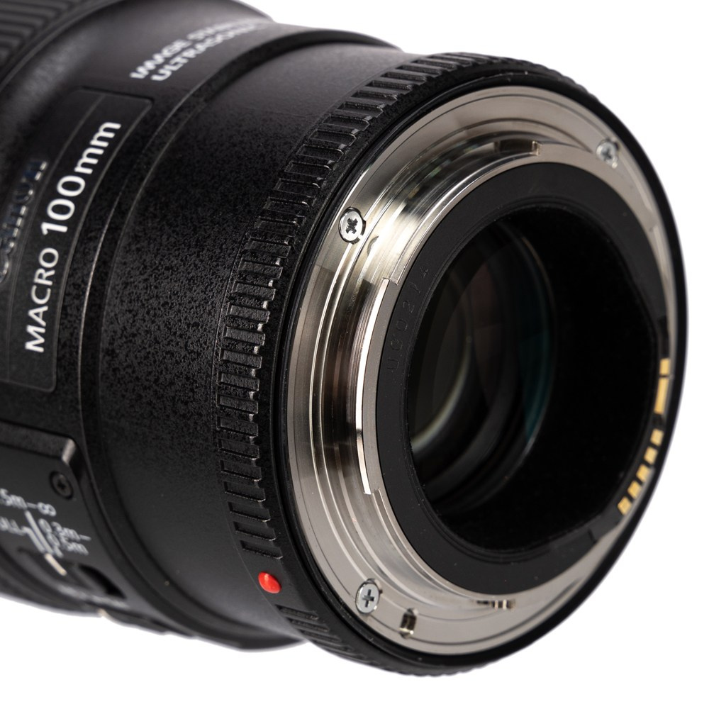 Объектив Canon EF 100 mm f/2.8L Macro IS USM
