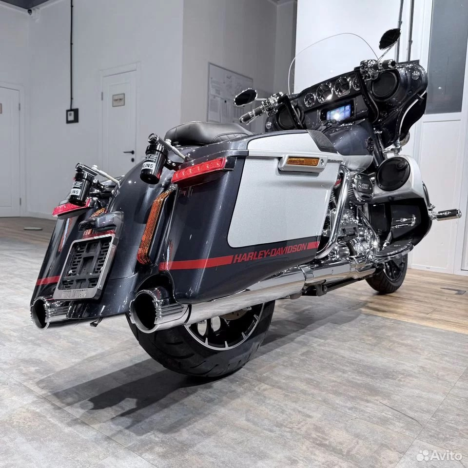 Купить Harley-Davidson 2019 CVO Street Glide Special 117 (Magnetic Grey) (Touring) — подробнее на сайте. Hello Davidson, Москва. Только хорошие мотоциклы…