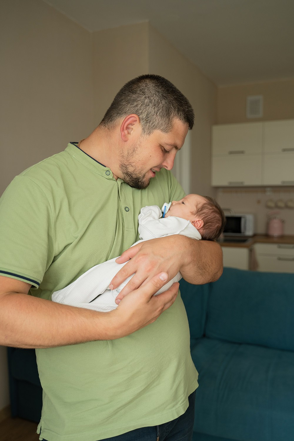 Семейная домашняя фотосессия с новорожденным. Фотограф в Екатеринбурге | Портреты, семейные съемки, лайфстайл