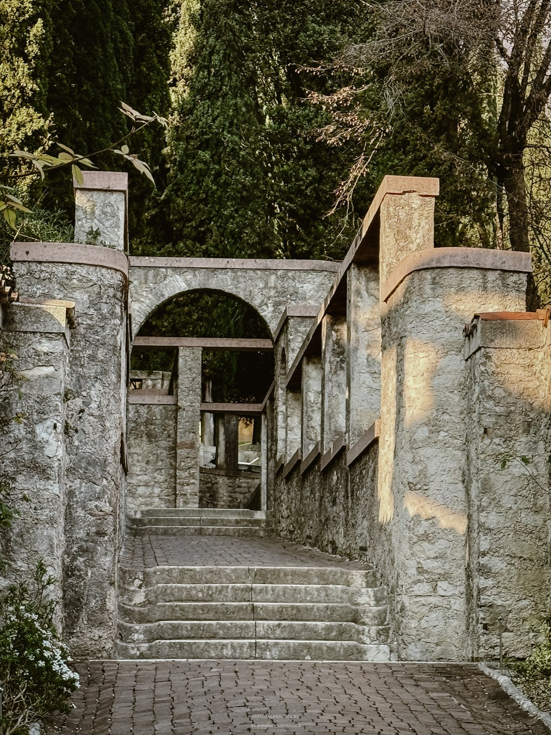 Vittoriale degli Italiani-Бывшая резиденция Габриеле Д’Аннунцио. Авторские стильные фотокартины