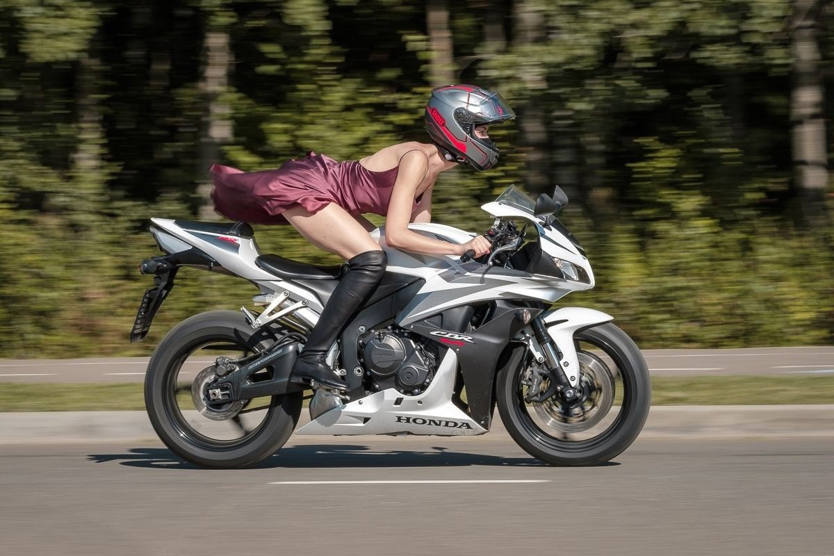 FotoMotoHunterZ — фотографии мотоциклистов на улицах города