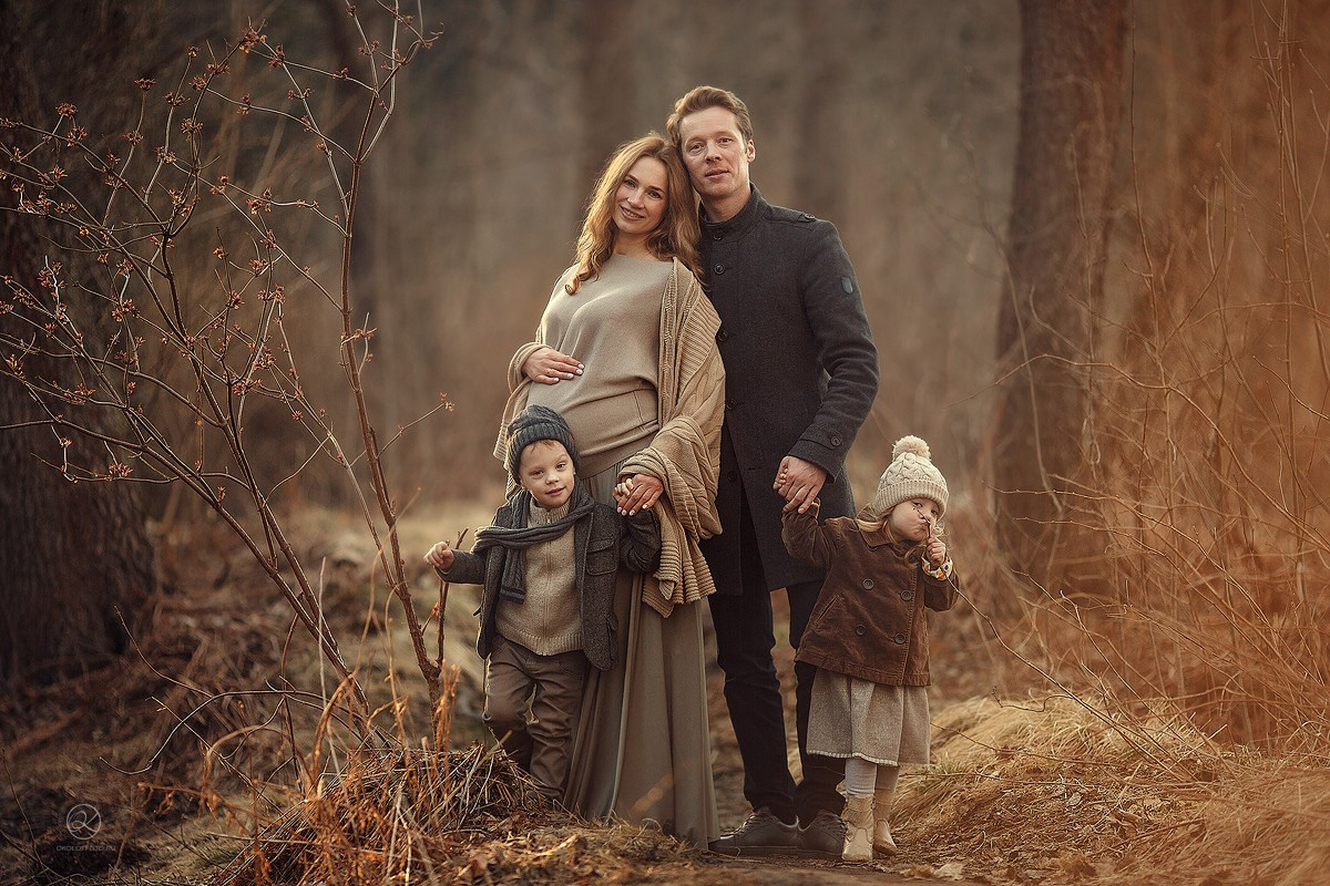 Семейная фотосессия на природе. Фотосессия большой семьи Спб Настя Околот Счастливая семейная съемка в СПб