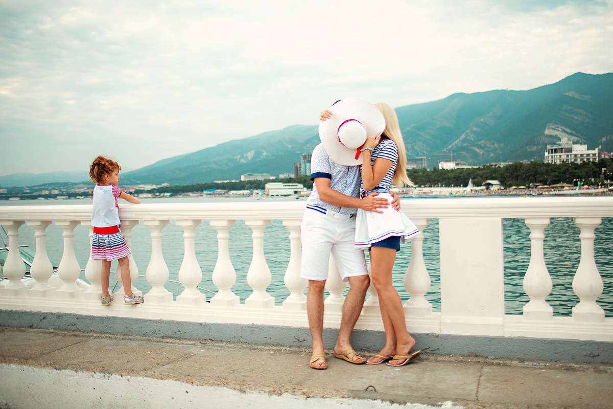 Семейная фотосессия на море