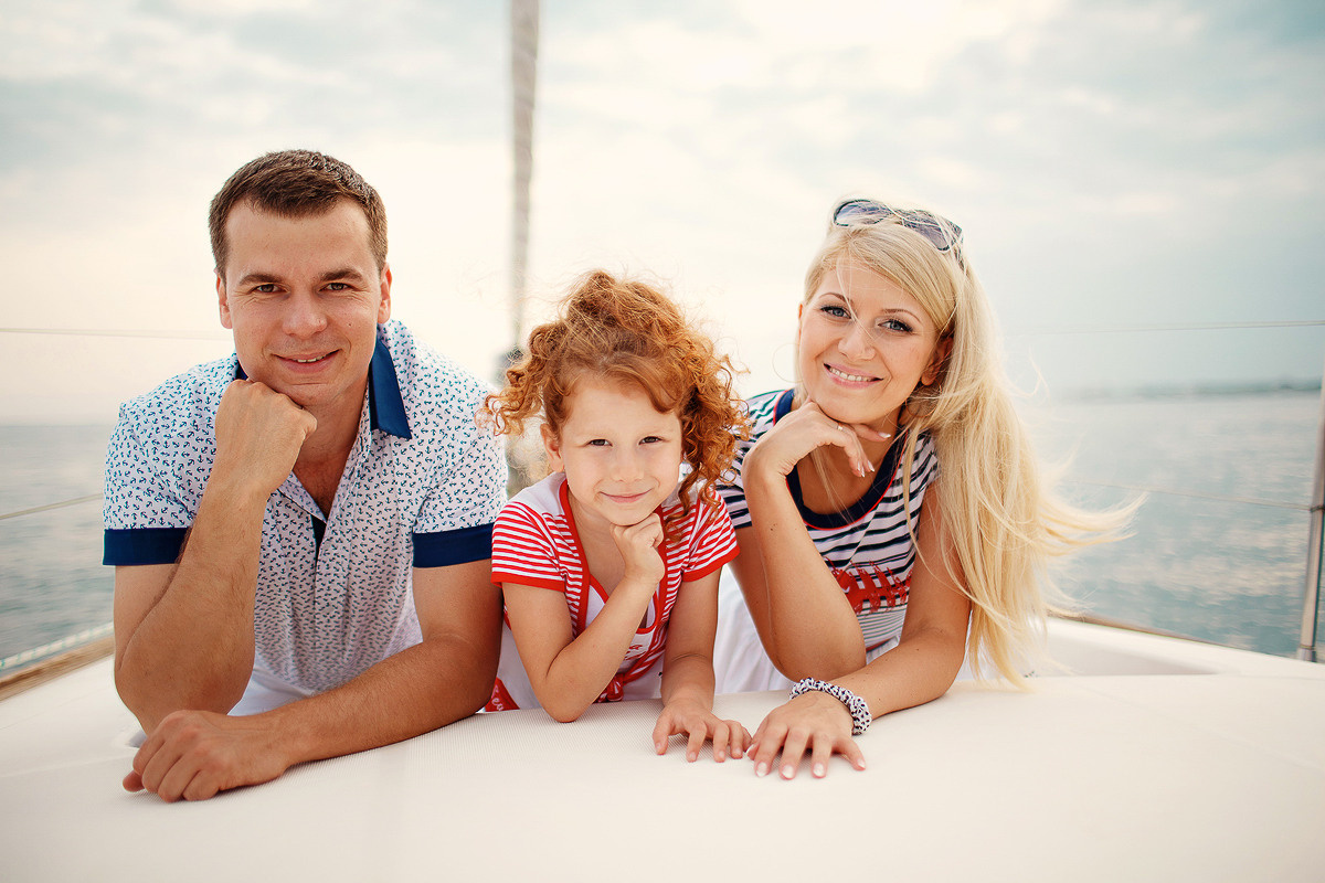 Семейная фотосессия на море
