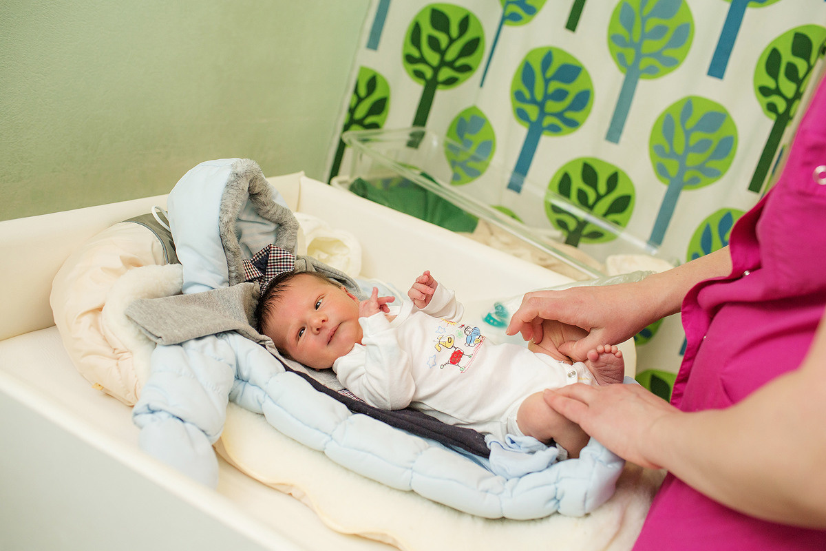 Фотосессия выписки из 13 роддома Санкт-Петербург