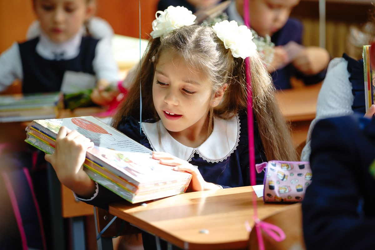 1 Сентября Василисы. Репортажный и семейный фотограф в Санкт-Петербурге Тарас Марченко