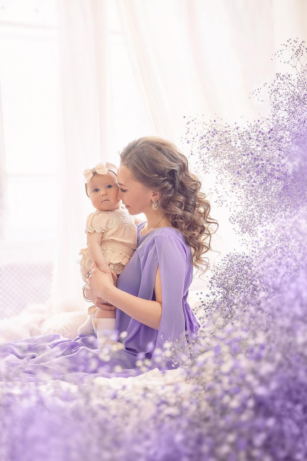 Весенняя фотосессия в лиловых цветах. Детский и семейный фотограф в Москве Катерина Орлова
